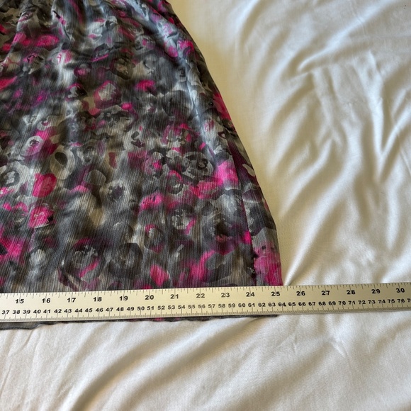 Kensie Pretty Abstract Print Spaghetti Strap Babydoll Satin Tunic Size L Fairy - Picture 14 of 15